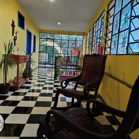 Hostal Las Cruces-2